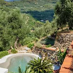 Casale Tra Gli Ulivi Casa vacanze Diano San Pietro