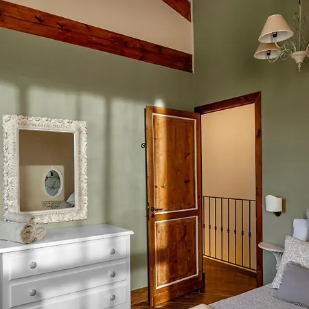 Casale Ulivi Luxury 펜션 Diano San Pietro
