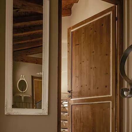Casale Ulivi Luxury 펜션 Diano San Pietro