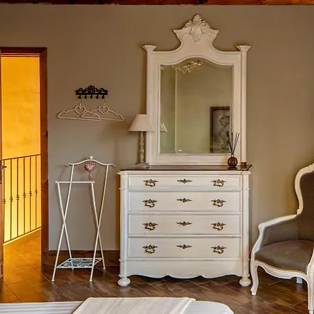 Nyaraló Casale Tra Gli Ulivi