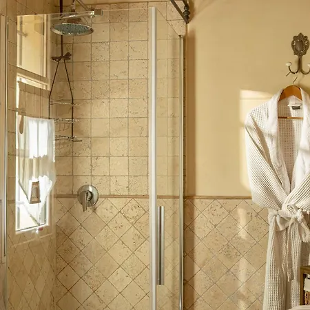 بيت للعطل Casale Tra Gli Ulivi Diano San Pietro