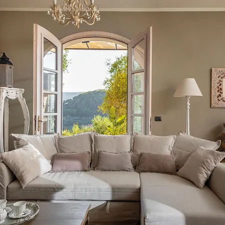 Casale Tra Gli Ulivi * Diano San Pietro