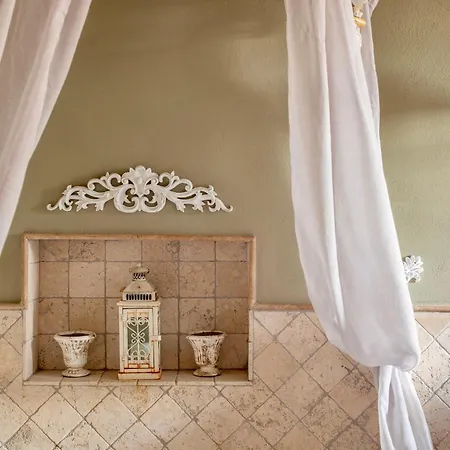 Casale Tra Gli Ulivi بيت للعطل *